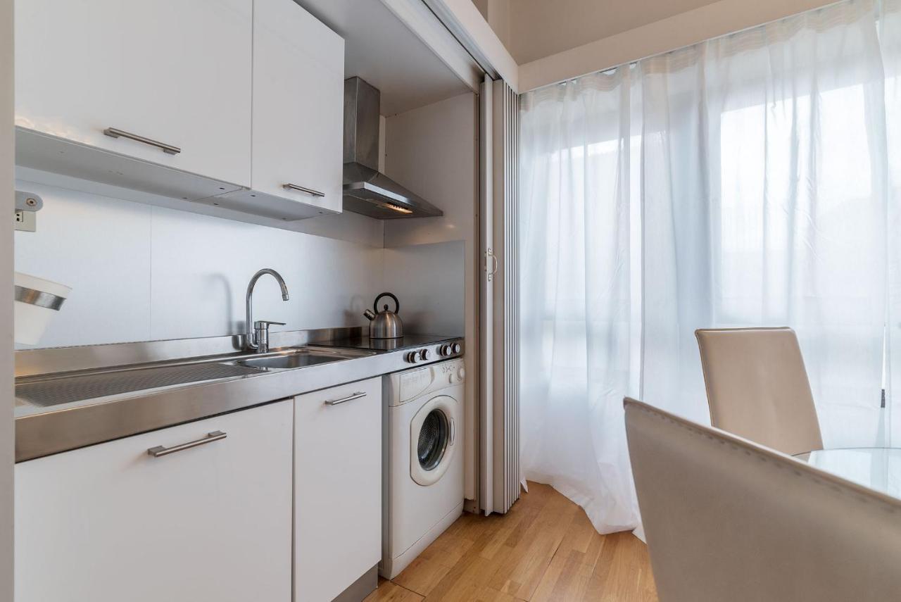 Sant'Angelo Modern Apartment Рим Екстер'єр фото